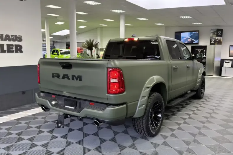 Dodge RAM din 2025 cu 50 km - oferta DOD199561 - foto 8