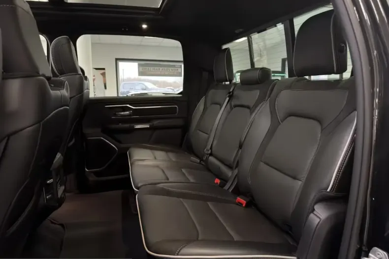 Dodge RAM din 2025 cu 50 km - oferta DOD199561 - foto 18