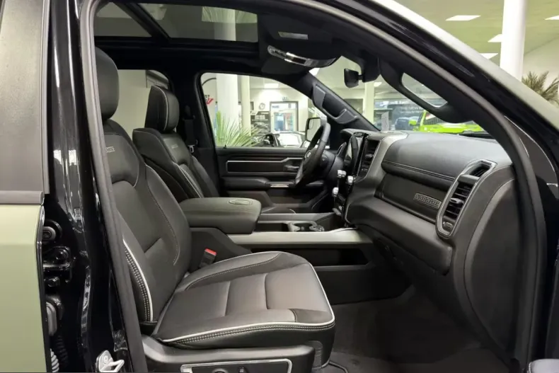 Dodge RAM din 2025 cu 50 km - oferta DOD199561 - foto 25