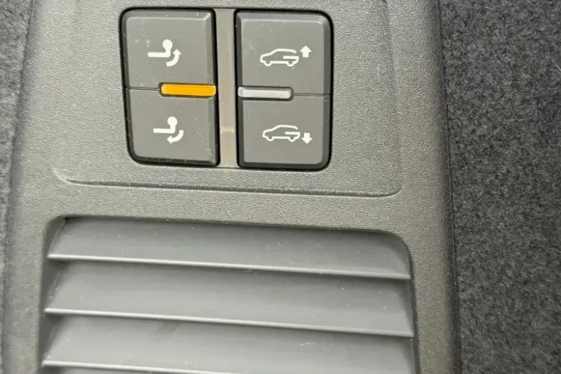 Volkswagen Touareg din 2023 cu 65.580 km - oferta VOL199562 - foto 10