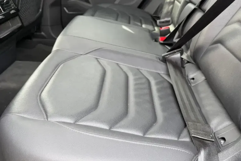 Volkswagen Touareg din 2023 cu 65.580 km - oferta VOL199562 - foto 13