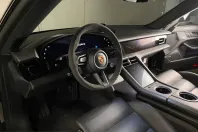 Porsche Taycan din 2023 cu 24.200 km - oferta POR199563 - foto 11