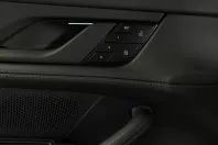 Porsche Taycan din 2023 cu 24.200 km - oferta POR199563 - foto 26