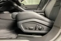 Porsche Taycan din 2023 cu 24.200 km - oferta POR199563 - foto 27