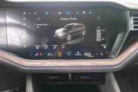 Volkswagen Touareg din 2024 cu 77.645 km - oferta VOL199565 - foto 7