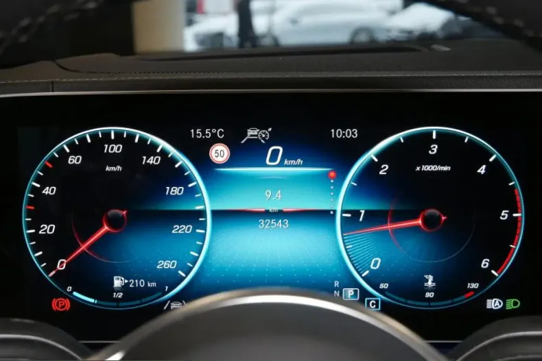 Mercedes-Benz GLS 350 (Clasa GLS) din 2023 cu 32.520 km - oferta MER199568 - foto 19