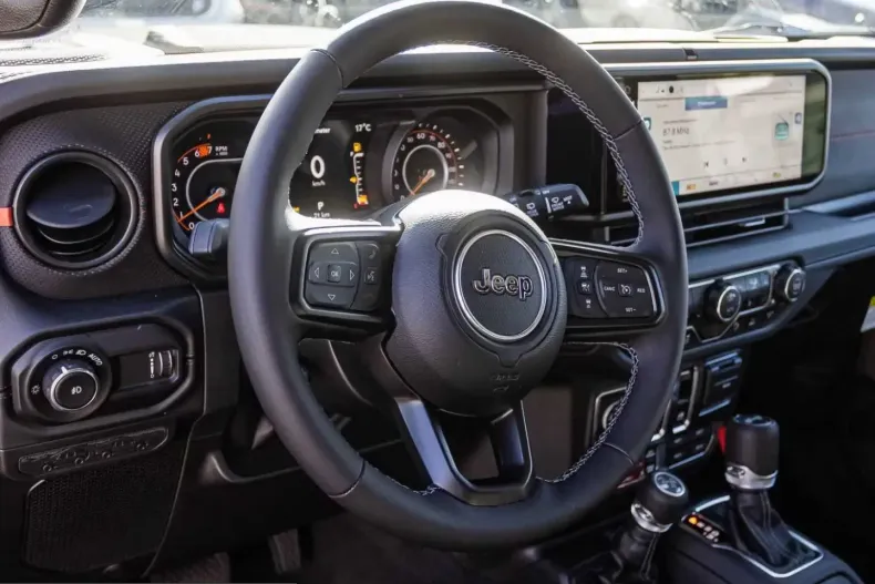Jeep Wrangler din 2026 cu 10 km - oferta JEE199570 - foto 6