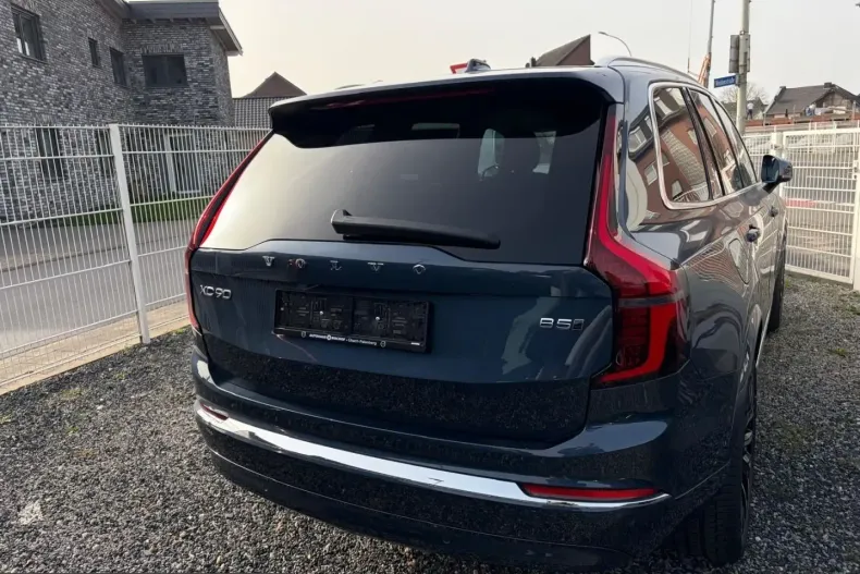 Volvo XC90 din 2025 cu 18.840 km - oferta VOL199572 - foto 4
