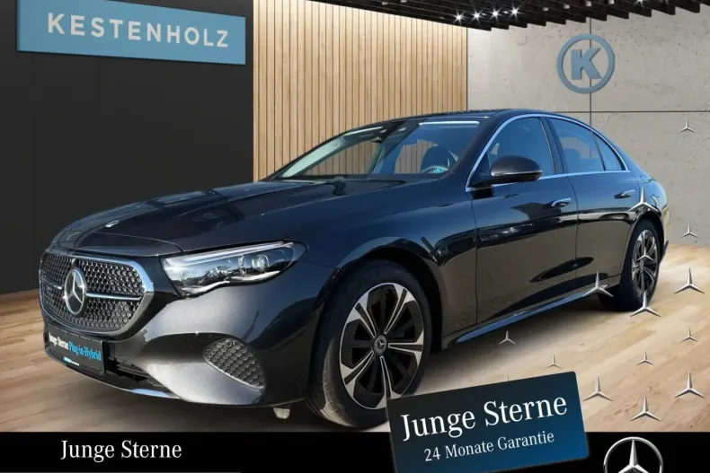 Mercedes-Benz E 300 (Clasa E) din 2024 cu 12.932 km - oferta MER199581 - foto 1