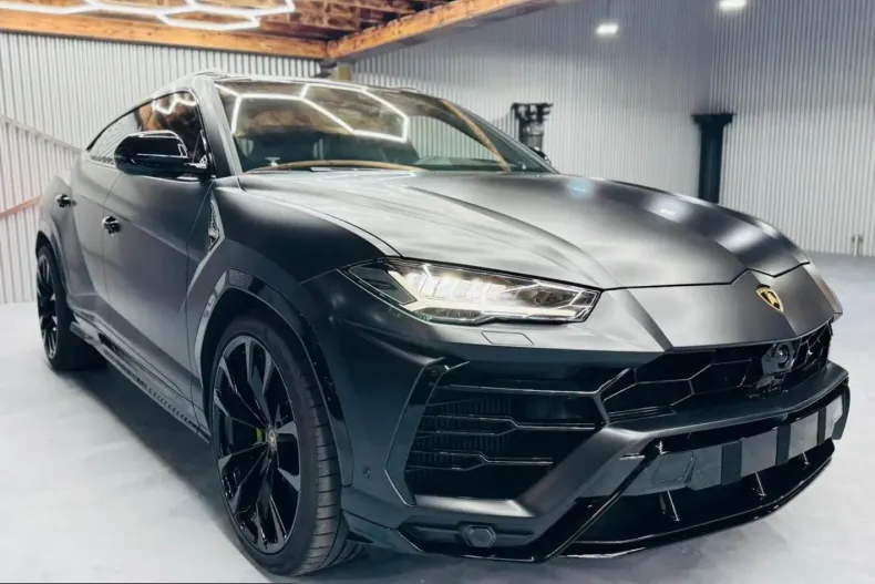 Lamborghini Urus din 2023 cu 9.812 km - oferta LAM199583 - foto 3