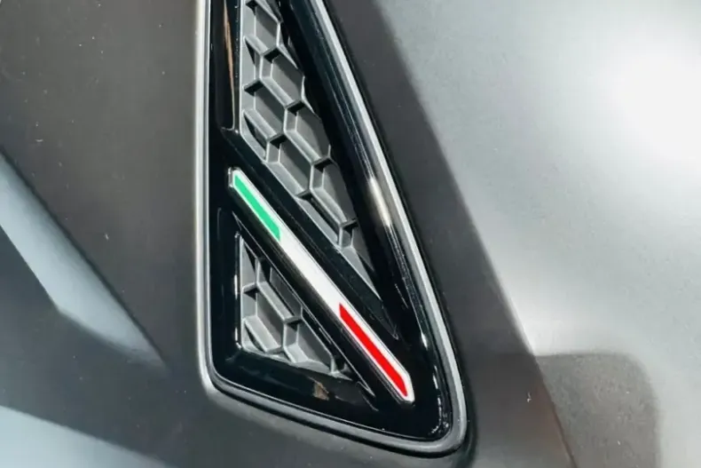 Lamborghini Urus din 2023 cu 9.812 km - oferta LAM199583 - foto 8