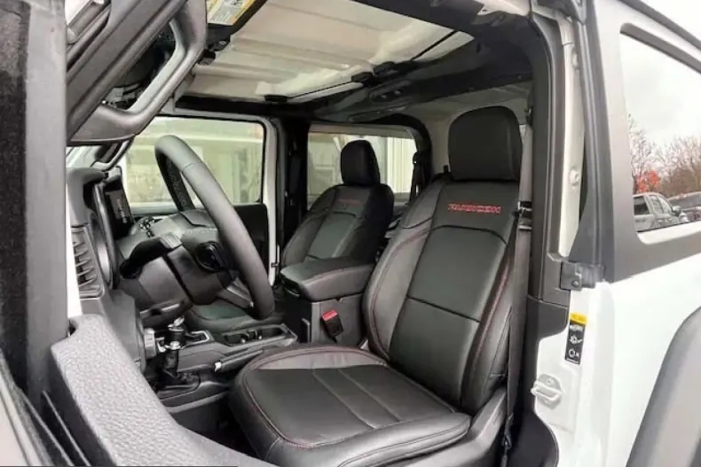 Jeep Wrangler din 2026 cu 10 km - oferta JEE199585 - foto 11