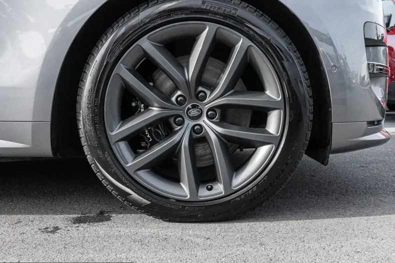 Land Rover Range Rover Sport din 2023 cu 66.710 km - oferta LAN199588 - foto 7