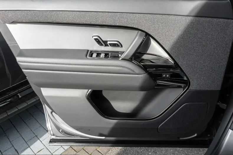 Land Rover Range Rover Sport din 2023 cu 66.710 km - oferta LAN199588 - foto 16