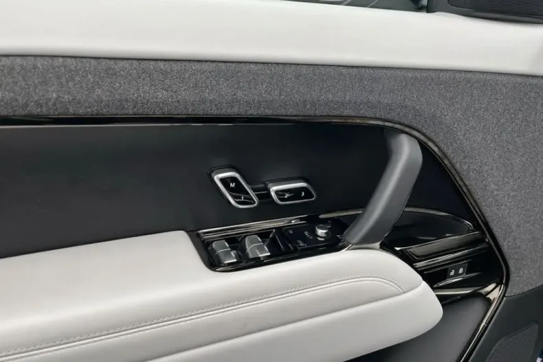 Land Rover Range Rover Sport din 2023 cu 53.207 km - oferta LAN199589 - foto 14