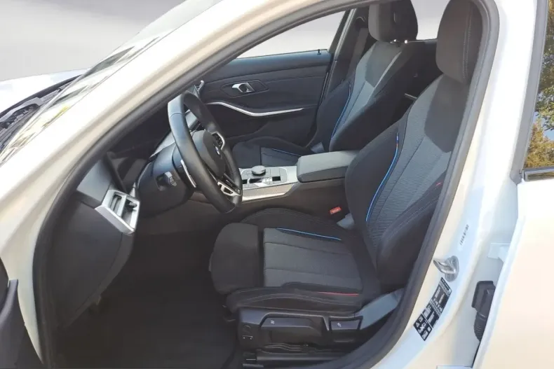 BMW 320 (Seria 3) din 2025 cu 27.342 km - oferta BMW199590 - foto 8