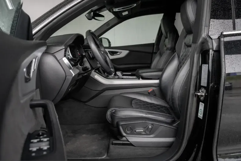 Audi Q8 din 2022 cu 93.570 km - oferta AUD199592 - foto 6