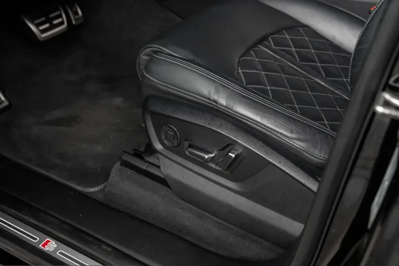 Audi Q8 din 2022 cu 93.570 km - oferta AUD199592 - foto 24