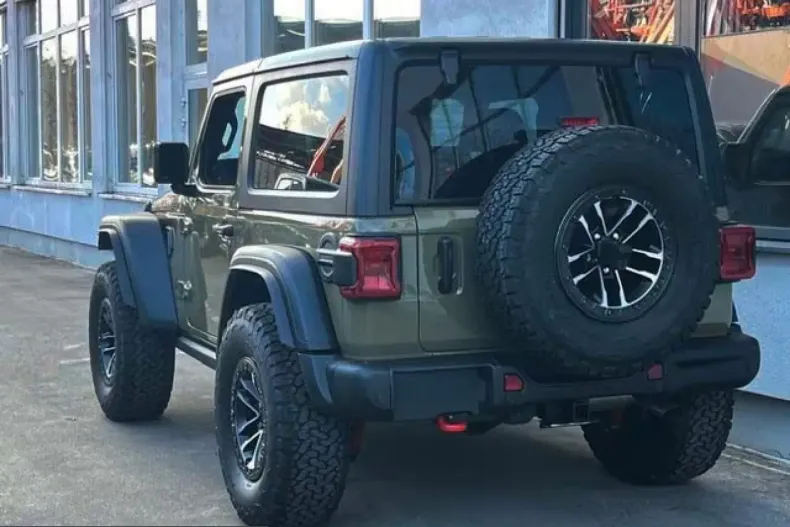 Jeep Wrangler din 2026 cu 10 km - oferta JEE199600 - foto 6