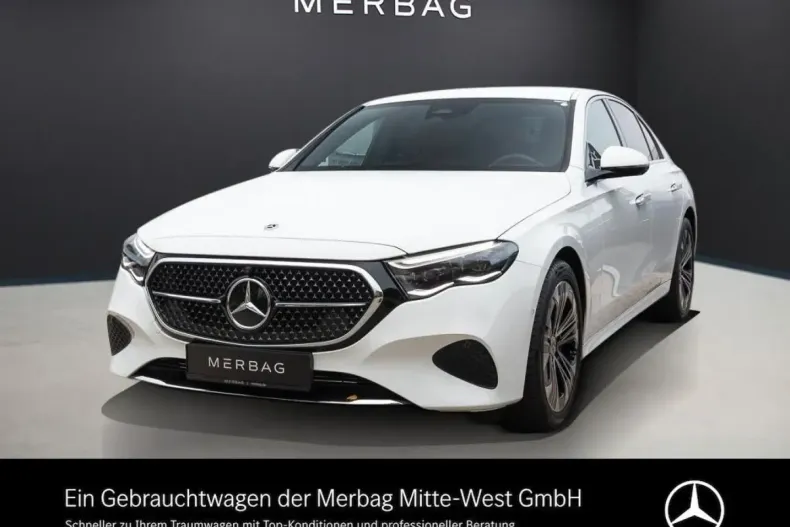 Mercedes-Benz E 300 (Clasa E) din 2024 cu 7.500 km - oferta MER199603 - foto 1