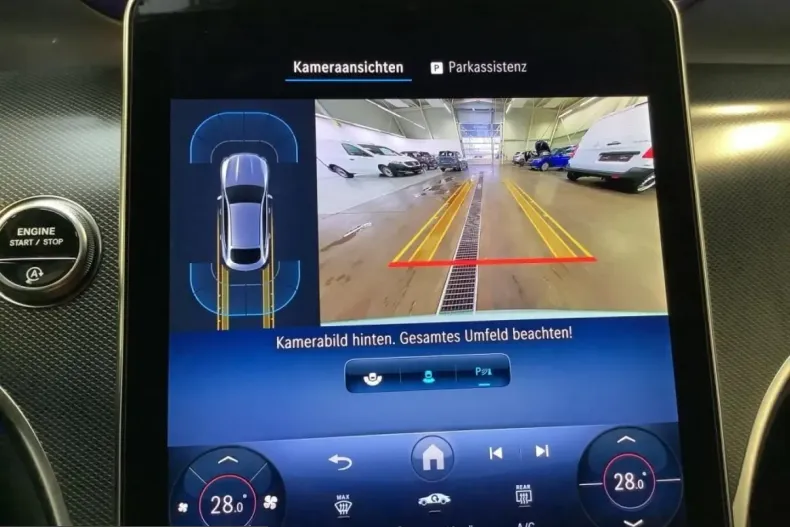 Mercedes-Benz GLC 200 (Clasa GLC) din 2024 cu 10.498 km - oferta MER199607 - foto 11