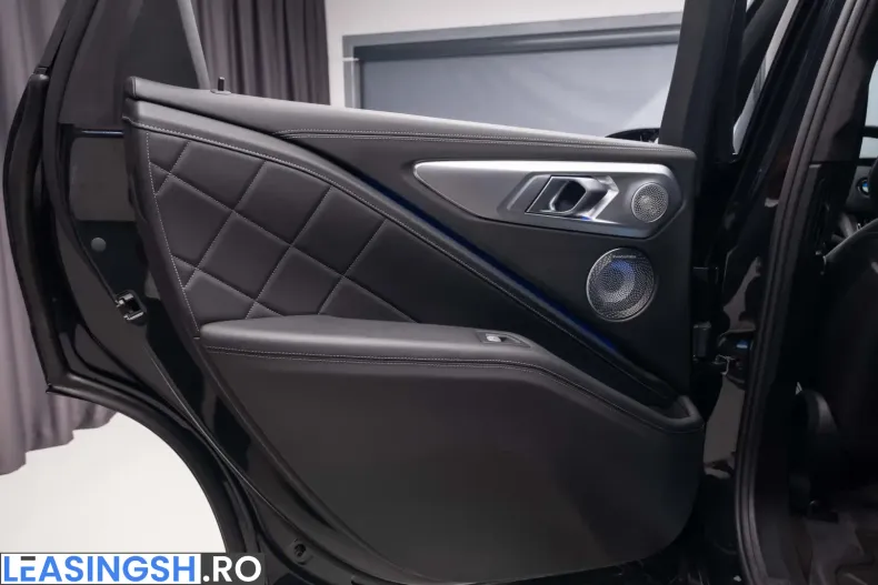 BMW XM (Seria X) din 2025 cu 15.905 km - oferta BMW199608 - foto 36