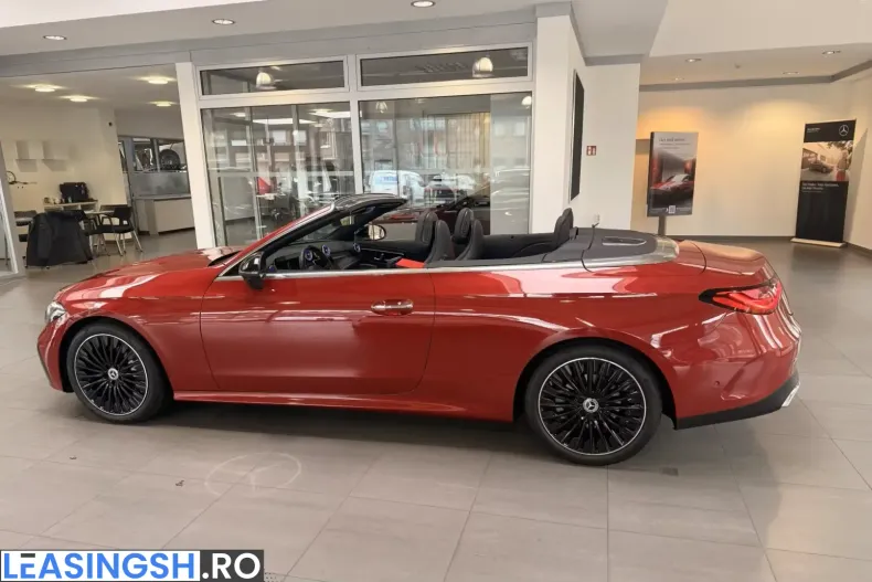 Mercedes-Benz CLE 200 (Clasa CLE) din 2024 cu 20.528 km - oferta MER199611 - foto 4