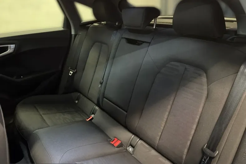 Audi A5 din 2025 cu 13.645 km - oferta AUD199620 - foto 17