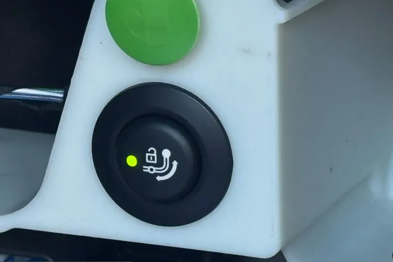 BMW XM (Seria X) din 2024 cu 44.528 km - oferta BMW199627 - foto 22