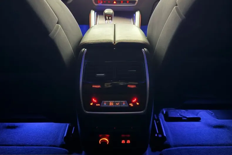 BMW XM (Seria X) din 2024 cu 35.896 km - oferta BMW199629 - foto 37