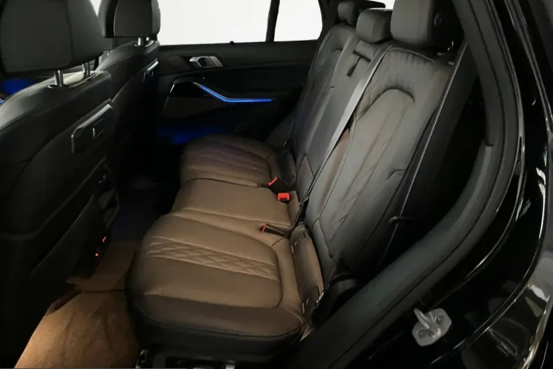 BMW X5 (Seria X) din 2025 cu 5.989 km - oferta BMW199640 - foto 10