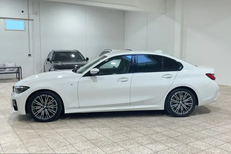 BMW 330 (Seria 3) din 2022 cu 69.829 km - oferta BMW199652 - foto 6