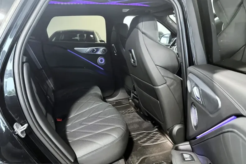 BMW XM (Seria X) din 2023 cu 27.122 km - oferta BMW199655 - foto 14