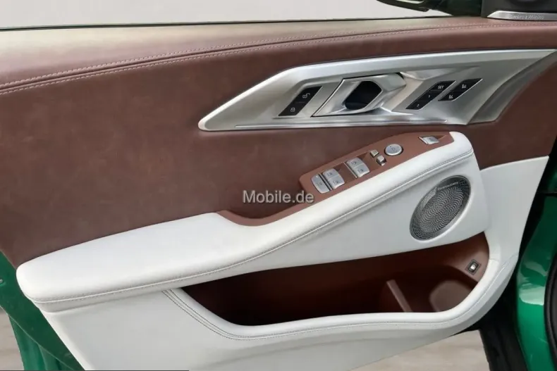 BMW XM (Seria X) din 2025 cu 16.005 km - oferta BMW199656 - foto 2