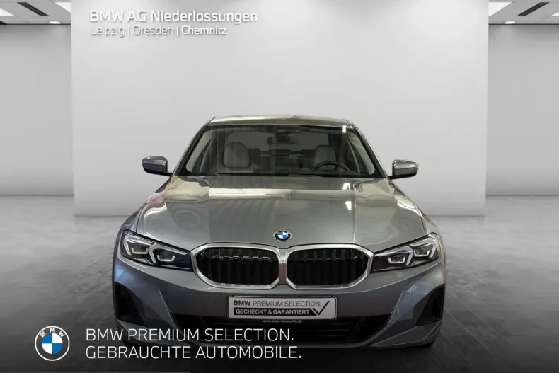 BMW 330 (Seria 3) din 2022 cu 30.682 km - oferta BMW199657 - foto 4