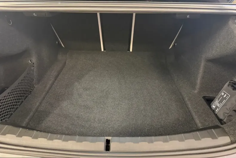 BMW 330 (Seria 3) din 2022 cu 30.682 km - oferta BMW199657 - foto 14