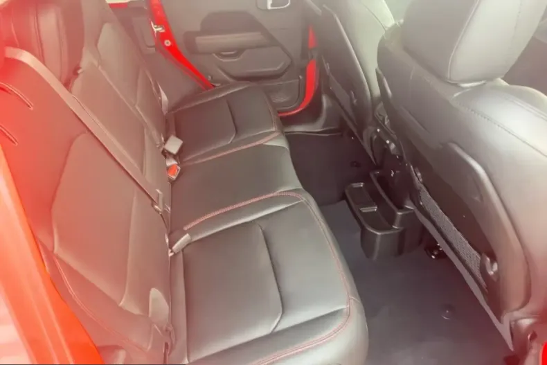 Jeep Wrangler din 2024 cu 100 km - oferta JEE199658 - foto 11