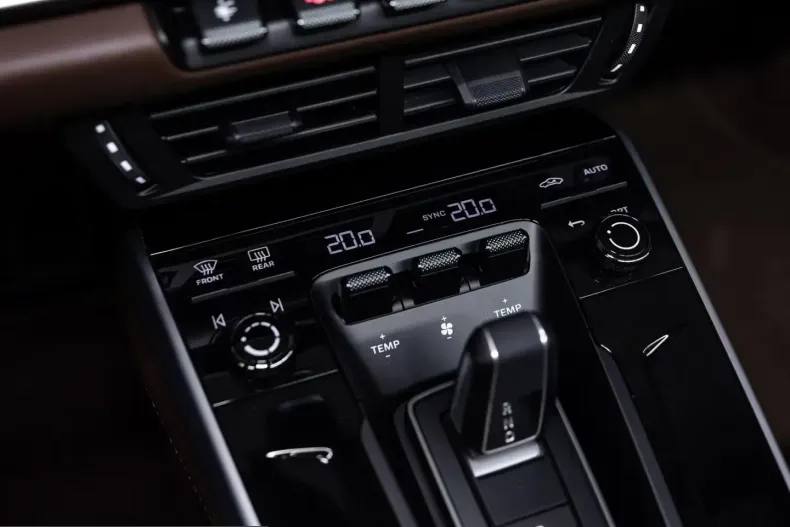 Porsche 992 din 2026 cu 10 km - oferta POR199665 - foto 21