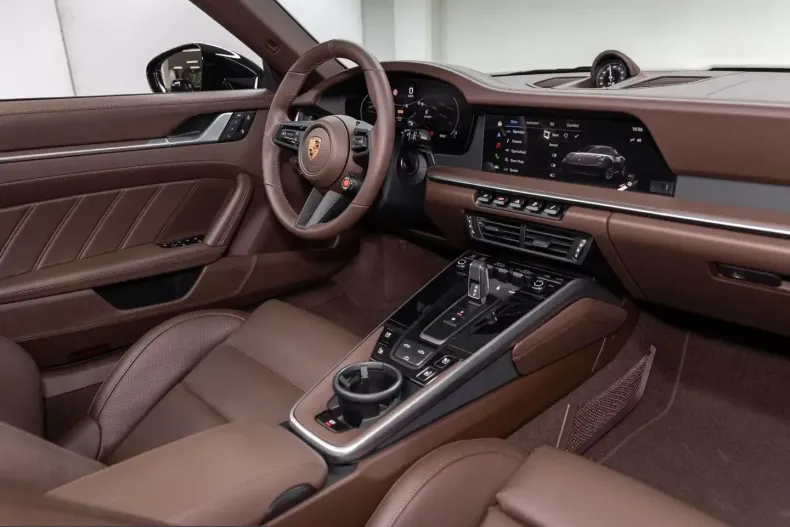Porsche 992 din 2026 cu 10 km - oferta POR199665 - foto 26