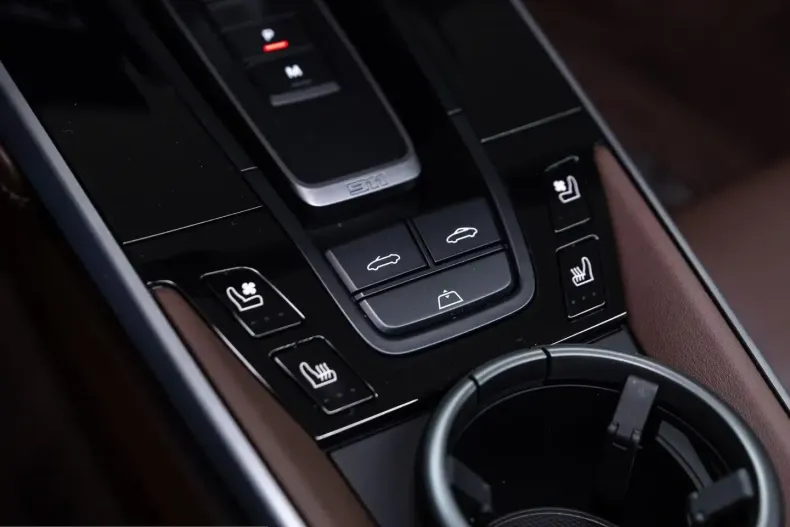 Porsche 992 din 2026 cu 10 km - oferta POR199665 - foto 29