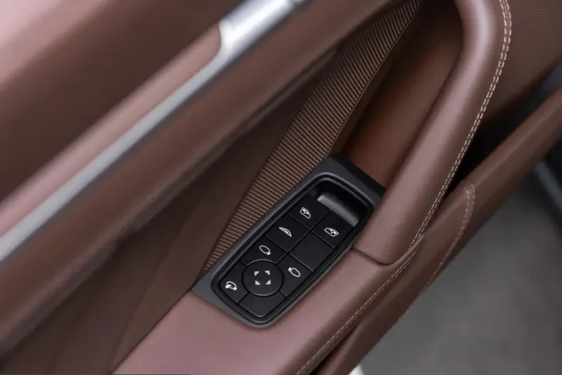 Porsche 992 din 2026 cu 10 km - oferta POR199665 - foto 33