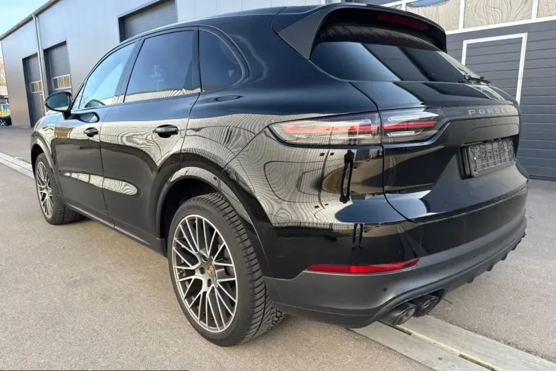 Porsche Cayenne din 2022 cu 79.000 km - oferta POR199666 - foto 3