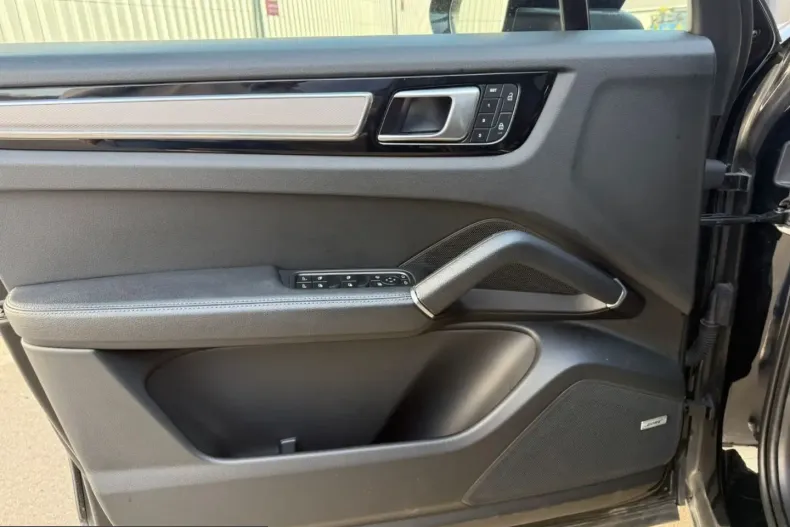 Porsche Cayenne din 2022 cu 79.000 km - oferta POR199666 - foto 16