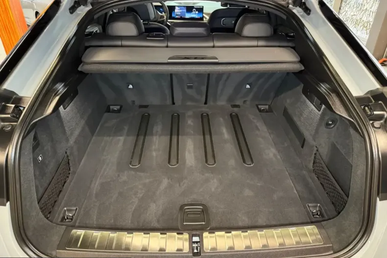 BMW X6 (Seria X) din 2024 cu 21.209 km - oferta BMW199669 - foto 33