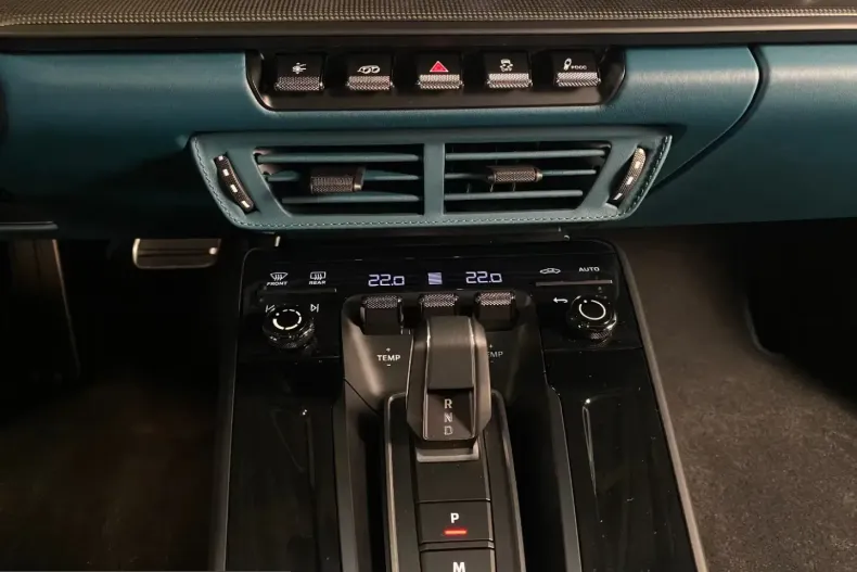 Porsche 911 din 2026 cu 7.900 km - oferta POR199674 - foto 24