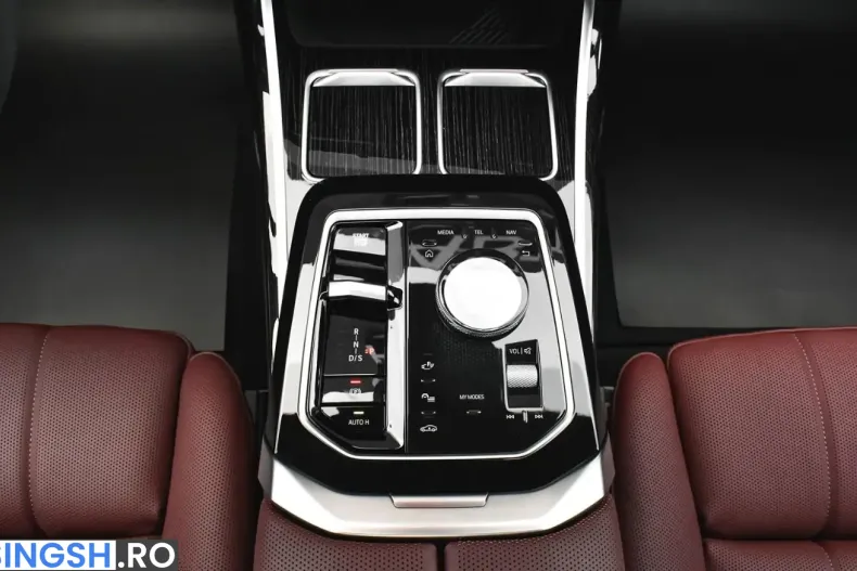 BMW 750 (Seria 7) din 2025 cu 800 km - oferta BMW199676 - foto 24
