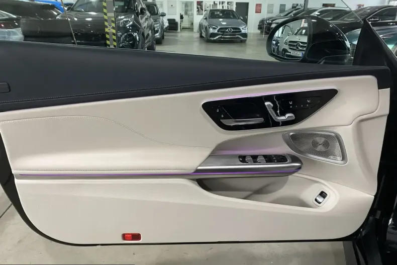 Mercedes-Benz CLE 220 (Clasa CLE) din 2025 cu 17.475 km - oferta MER199679 - foto 12