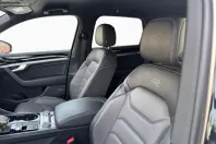 Volkswagen Touareg din 2021 cu 80.900 km - oferta VOL199680 - foto 8