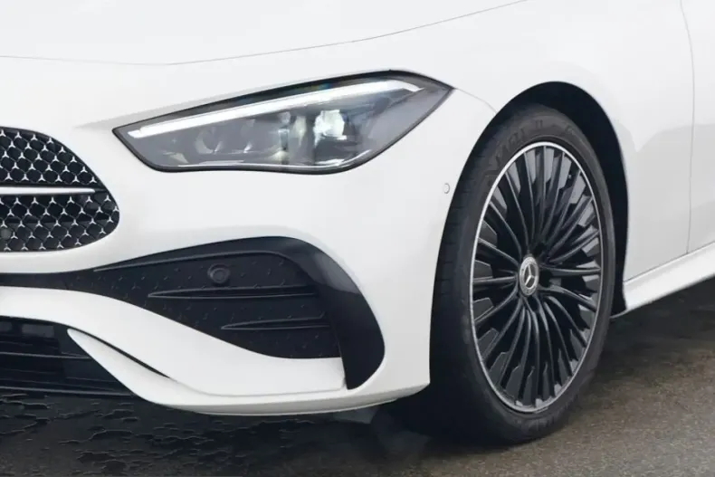 Mercedes-Benz CLE 200 (Clasa CLE) din 2025 cu 11.756 km - oferta MER199681 - foto 3