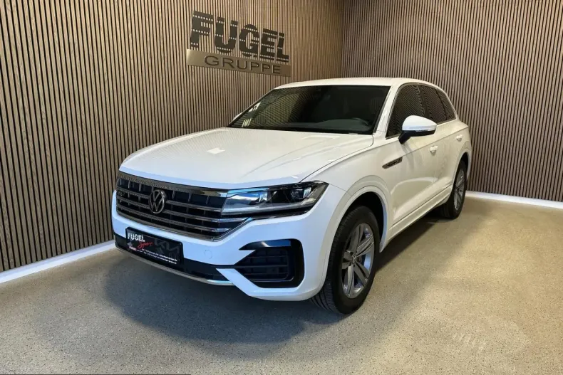 Volkswagen Touareg din 2021 cu 68.790 km - oferta VOL199682 - foto 1